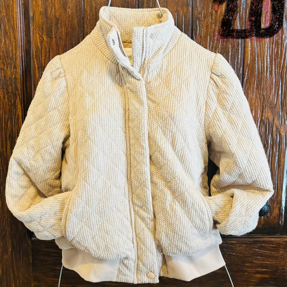 Elegant Cream Quilted Teddy Jacket